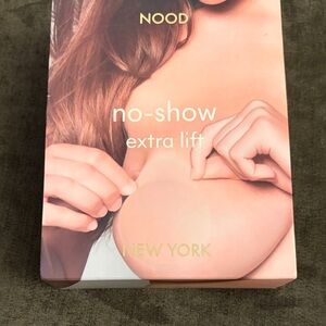 NOOD No-Show Extra Lift Bra - Nude